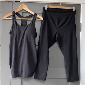 Old Navy maternity workout set - M/S